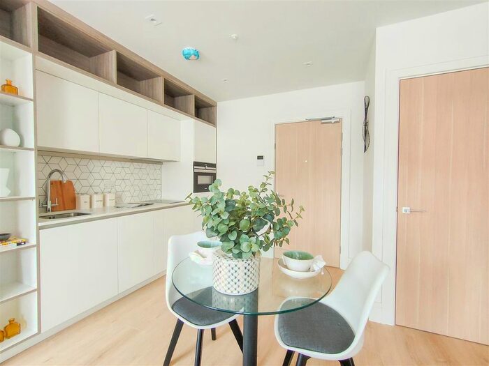 Studio To Rent In Lowlands Road, Harrow-On-The-Hill, Harrow HA1