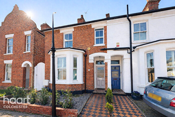 3 Bedroom Semi Detached House For Sale In Gray Road, Colchester, CO3