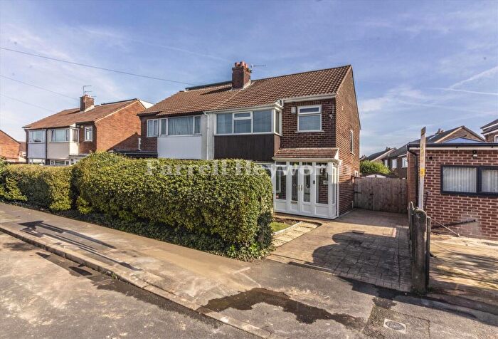 3 Bedroom Semi Detached House For Sale In Hurstway, Fulwood, Preston, PR2