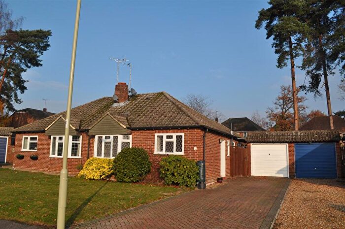 2 Bedroom Semi-Detached Bungalow To Rent In Kings Keep, Fleet, GU52