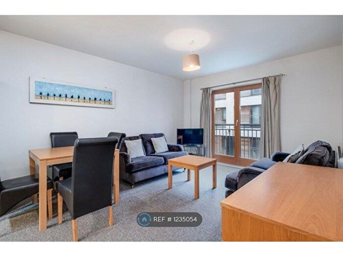 2 Bedroom Flat To Rent In Upper Marshall Street, Birmingham, B1
