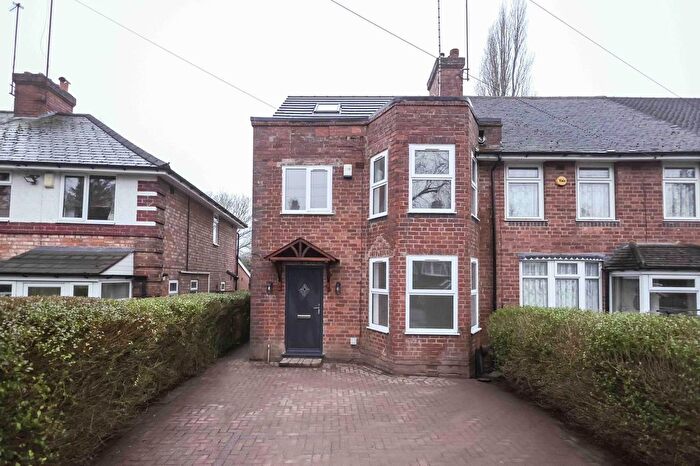 5 Bedroom End Of Terrace House For Sale In Tennal Road, Harborne, Birmingham, B32