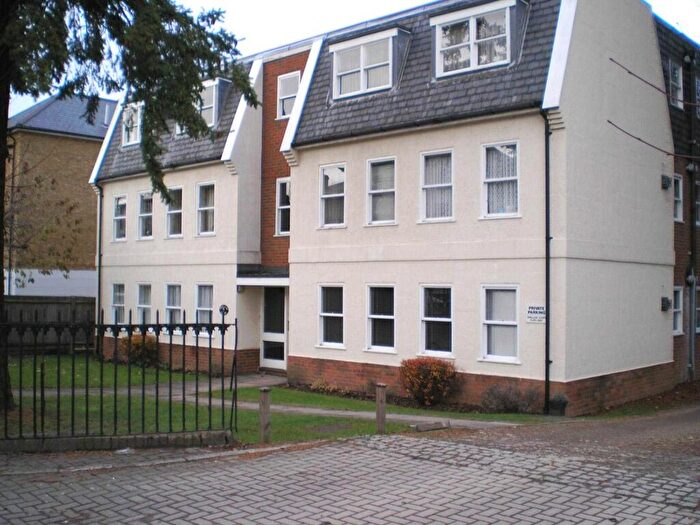 1 Bedroom Apartment To Rent In Swallow Court, Hertford, Hertfordshire, SG14