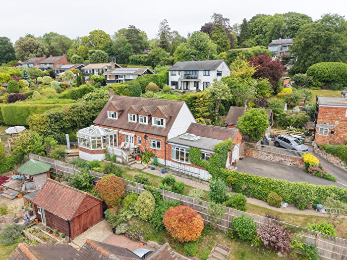 4 Bedroom Detached House For Sale In Foundry Lane, Loosley Row, Princes Risborough, Buckinghamshire, HP27