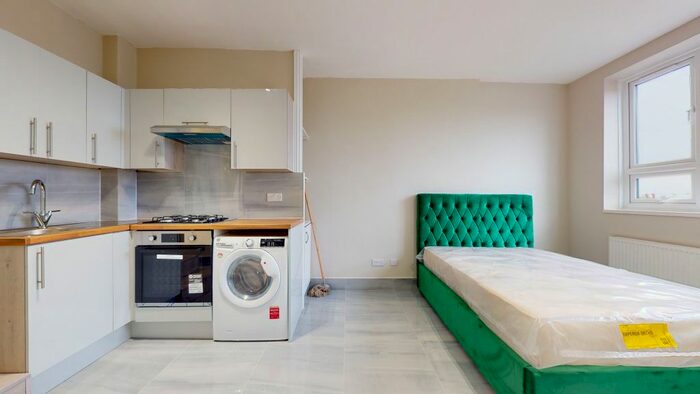 Studio To Rent In High Street, London, NW10