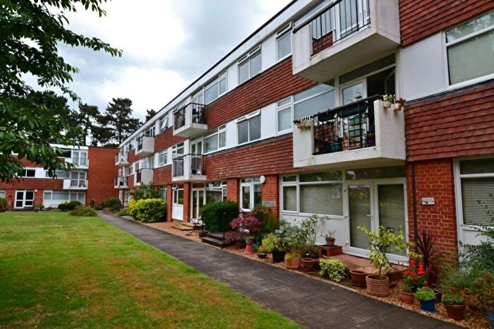 2 Bedroom Apartment To Rent In Letchworth Garden City, Hertfordshire, SG6