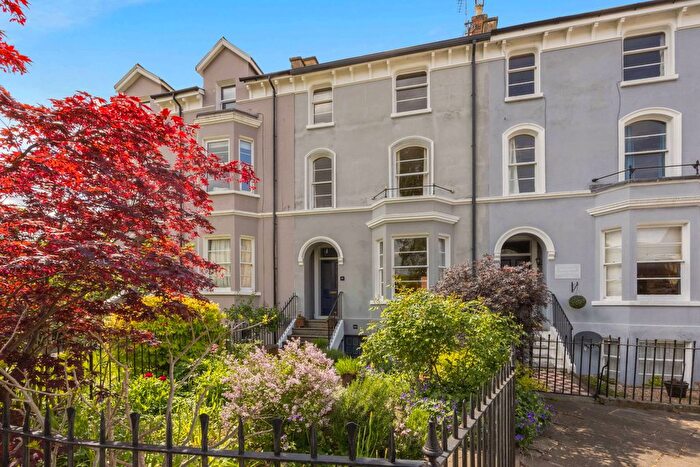 5 Bedroom Town House For Sale In St. Lukes Road, Cheltenham, GL53