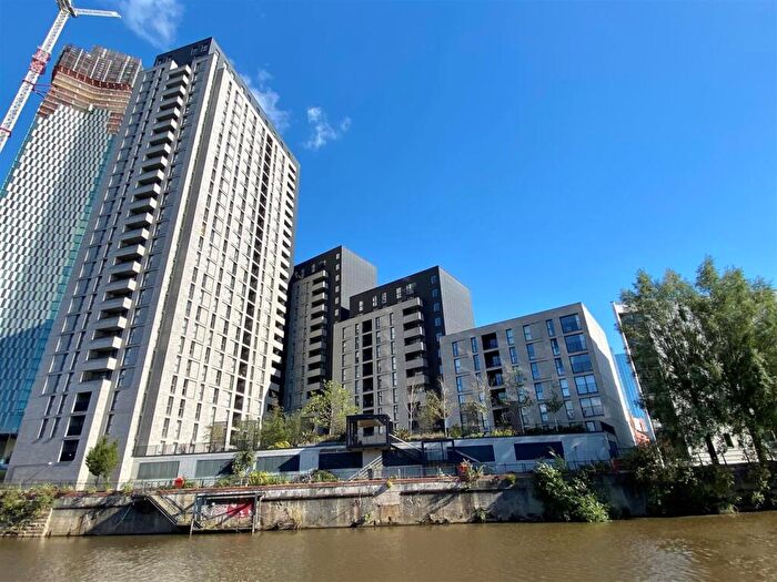 3 Bedroom Apartment To Rent In One Regent, Manchester, M3