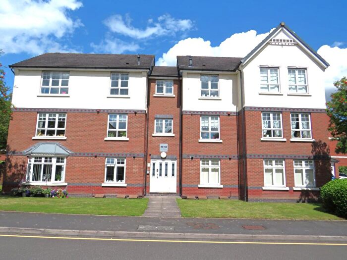 2 Bedroom Apartment To Rent In Alexandra Mews, Tamworth, B79