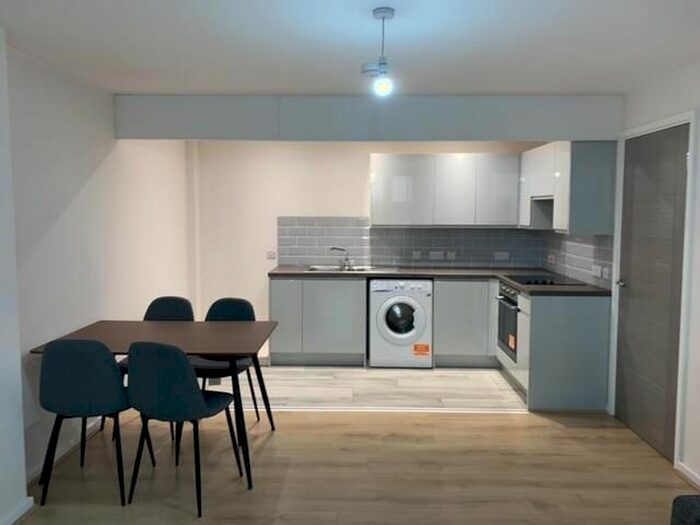 2 Bedroom Flat To Rent In Ann Street, Rochdale, OL11