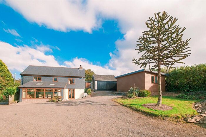 3 Bedroom Detached House For Sale In Landlooe Bridge, St. Keyne, PL14