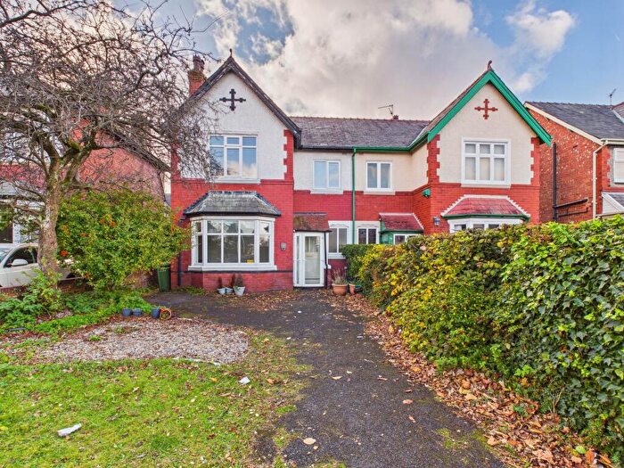 3 Bedroom Semi Detached House For Sale In Marshside Road, Southport, PR9