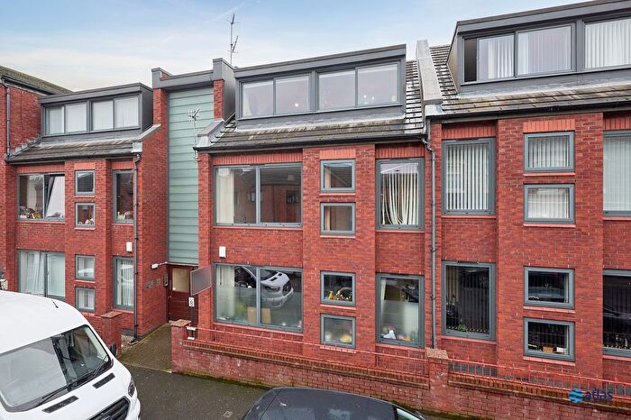 2 Bedroom Flat For Sale In Heald Street, Garston, L19