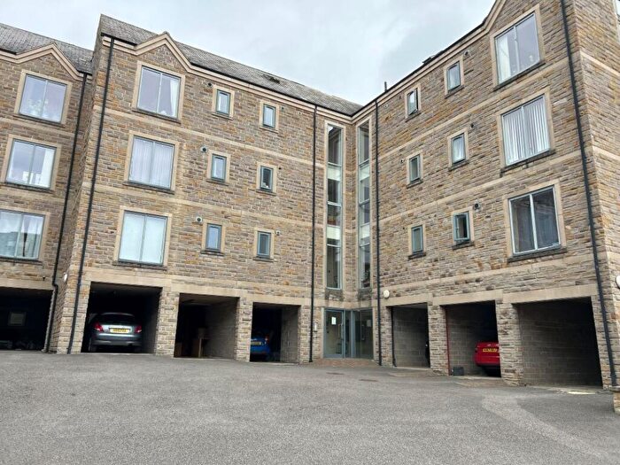 2 Bedroom Apartment For Sale In North Park, King Cross Street, Halifax, West Yorkshire, HX1