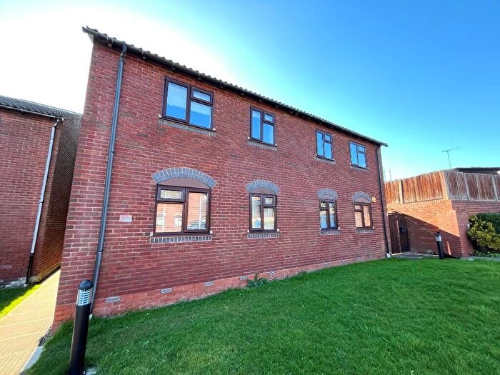 2 Bedroom Apartment To Rent In The Pineways, Rowley Regis, West Midlands, B69