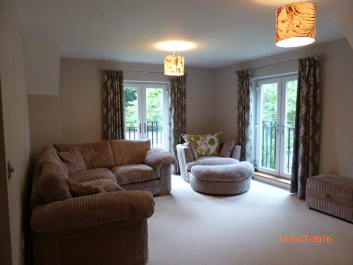 2 Bedroom Apartment To Rent In Wray Common Road, Reigate, RH2