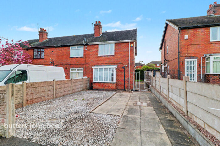 2 Bedroom Semi-Detached House To Rent In Dividy Road, Stoke-on-trent, ST2