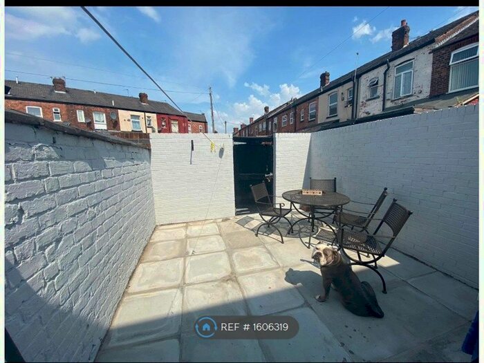 3 Bedroom Terraced House To Rent In Blackpool Street, Manchester, M11