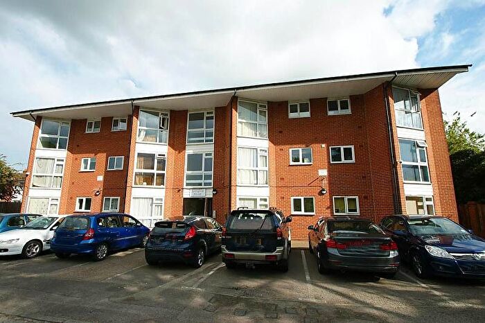 1 Bedroom Flat To Rent In Springbok House, Heycroft Way, CM2