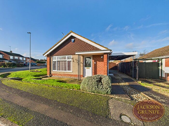 2 Bedroom Bungalow For Sale In Oundle Drive, Moulton, NN3