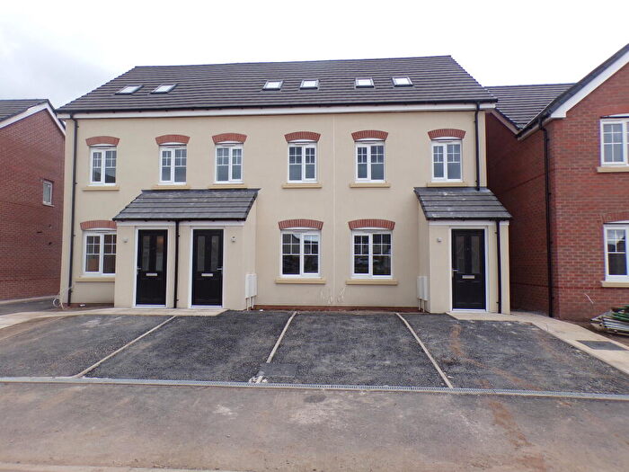 3 Bedroom House To Rent In Rockling Street, Ellesmere Port., CH66