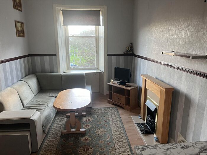 2 Bedroom Flat To Rent In Easter Road, Edinburgh, EH6