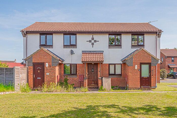 2 Bedroom Apartment For Sale In Eayre Court, St. Neots, Cambridgeshire, PE19