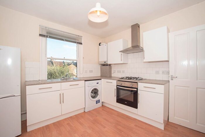 1 Bedroom Flat To Rent In Kilmorie Road, Lewisham, SE23