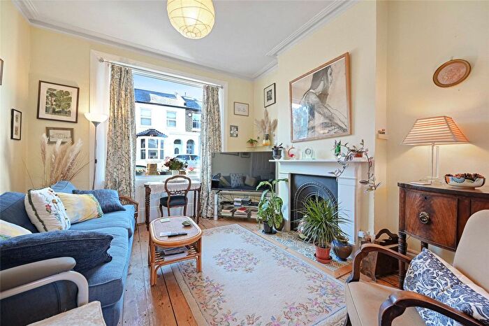 5 Bedroom End Terrace House For Sale In Cowper Road, London, W3