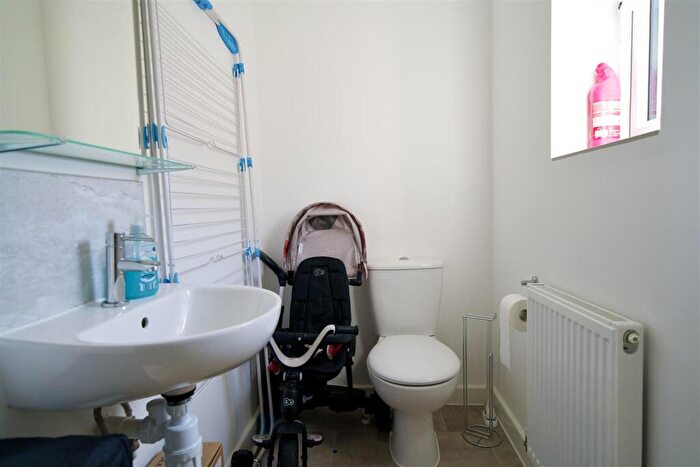 2 Bedroom Semi-Detached House For Sale In Sea Clover Lane, Weymouth, DT4