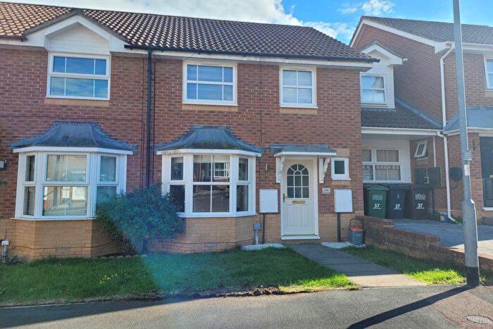 3 Bedroom Terraced House For Sale In Glessing Road, Stone Cross, BN24