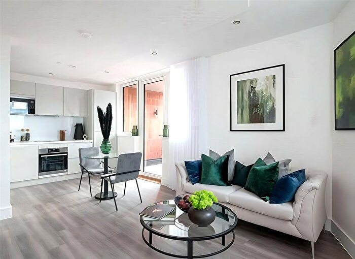 2 Bedroom Flat To Rent In Ashwell House, Merrick Road, Southall, UB2