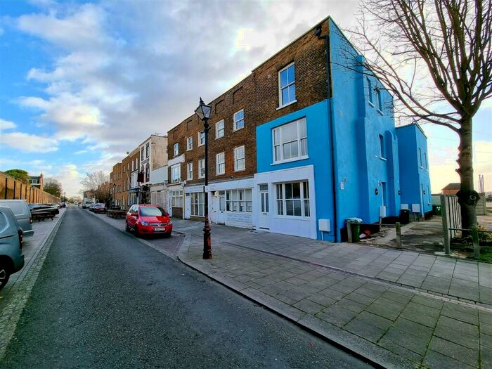2 Bedroom Apartment To Rent In High Street, Blue Town, Sheerness, ME12