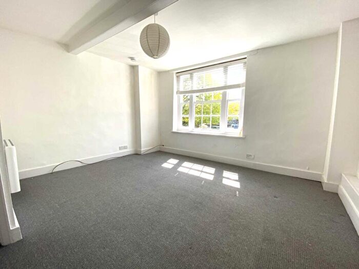 1 Bedroom Flat To Rent In Ivy Lane, Canterbury, CT1