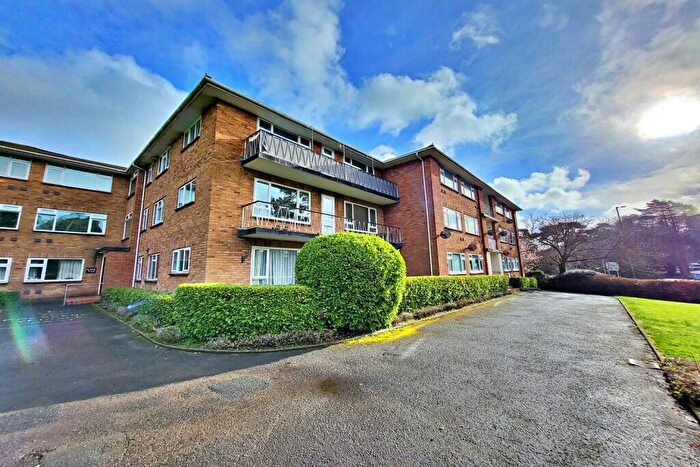 2 Bedroom Flat To Rent In Talbot Avenue, Bournemouth, BH3