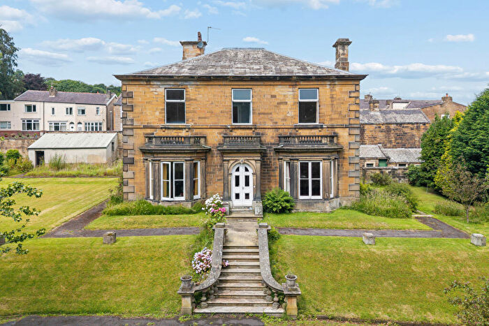 5 Bedroom Detached House For Sale In Fir Grove Road, Burnley, BB11