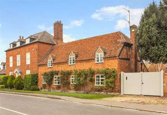 3 Bedroom Semi-Detached House For Sale In Abbot's Salford, Evesham, Warwickshire, WR11