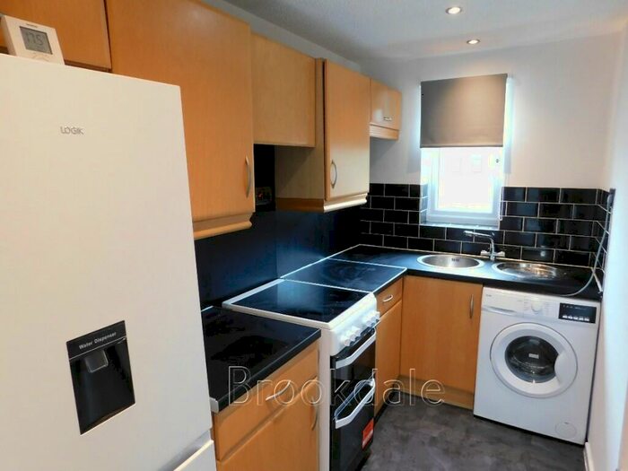 1 Bedroom Flat To Rent In Wainwright, Peterborough, Cambridgeshire, PE4