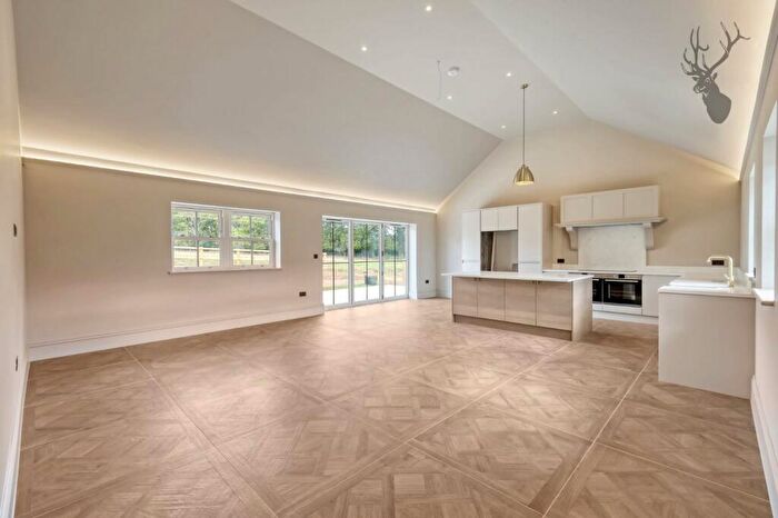 3 Bedroom Detached Bungalow For Sale In Colmar Mews, Weald Park Way, CM14