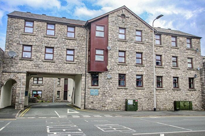 1 Bedroom Flat For Sale In Flat County Mews, Sandes Avenue, Kendal, LA9
