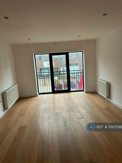 2 Bedroom Flat To Rent In Broadway, Bexleyheath, DA6