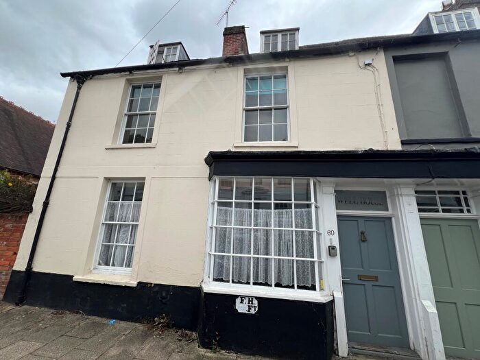 5 Bedroom Semi-Detached House To Rent In Well Street, Buckingham, MK18