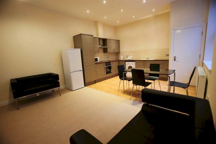 4 Bedroom Apartment To Rent In Casa Central, North Street East, NE1