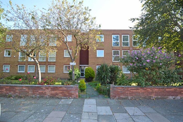 2 Bedroom Flat For Sale In Flat Lois Court, Imperial Avenue, Wallasey, Wirral, CH45