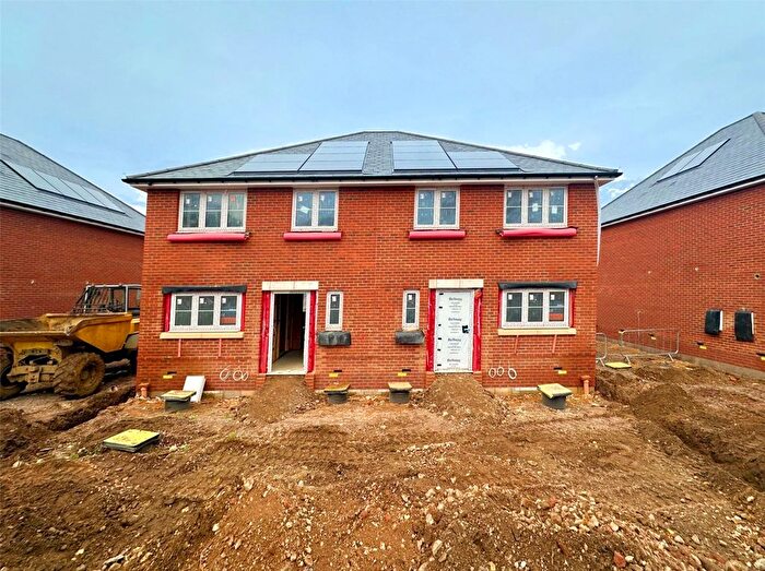 2 Bedroom Detached House For Sale In Wellesley, Aldershot, GU11
