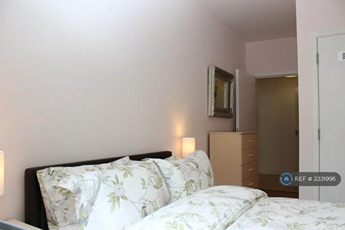 1 Bedroom Flat To Rent In London, London, E14