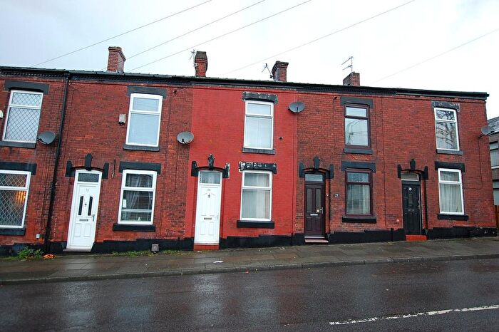 2 Bedroom Terraced House For Sale In Union Road, Ashton-Under-Lyne, Greater Manchester, OL6