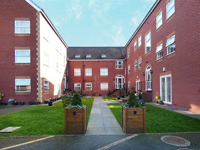 2 Bedroom Flat For Sale In Brookfield House, Huyton, Liverpool, L36
