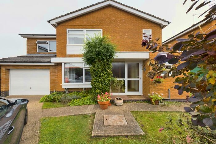 5 Bedroom Detached House To Rent In Salcey Rise, Piddington, Northampton, NN7