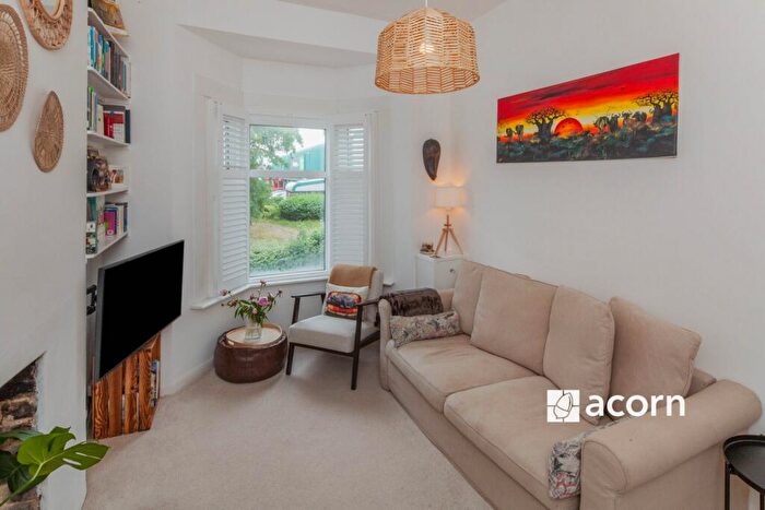 2 Bedroom Flat To Rent In High Street London, SE20